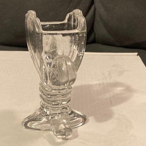 ATQ US GLASS EAPG-1900s Fleur De Lis Pattern Toothpick Holder-4" H & 3.5" W-EUC - Picture 8 of 9